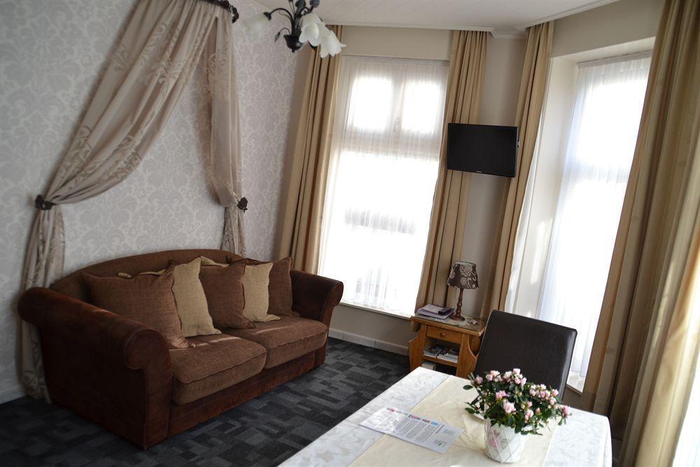 Bariseele B&B (Adults Only) บรูจส์ ภายนอก รูปภาพ