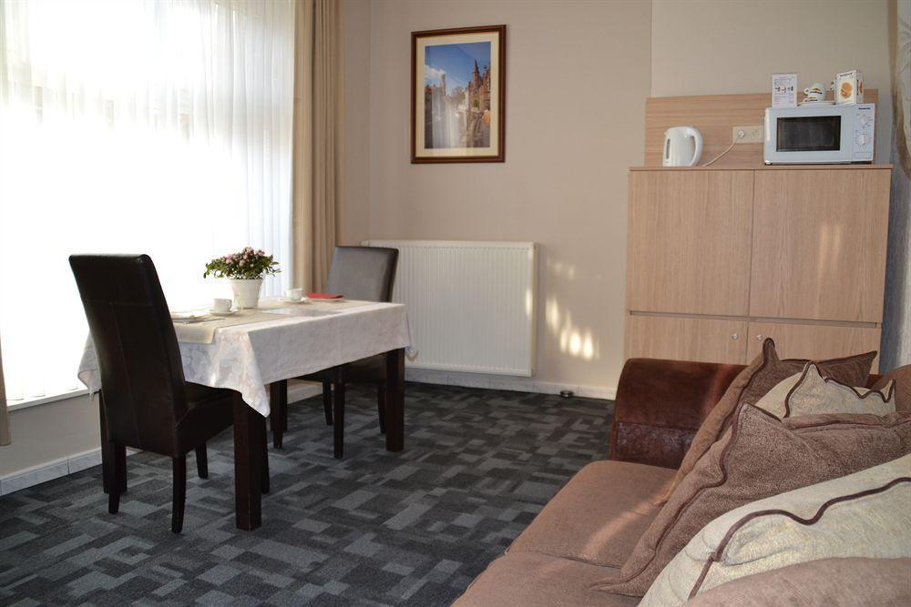 Bariseele B&B (Adults Only) บรูจส์ ภายนอก รูปภาพ